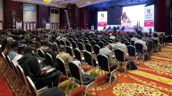 Trk savunma sanayi heyeti Mozambik'te: Stratejik ortaklk iin admlar atlyor