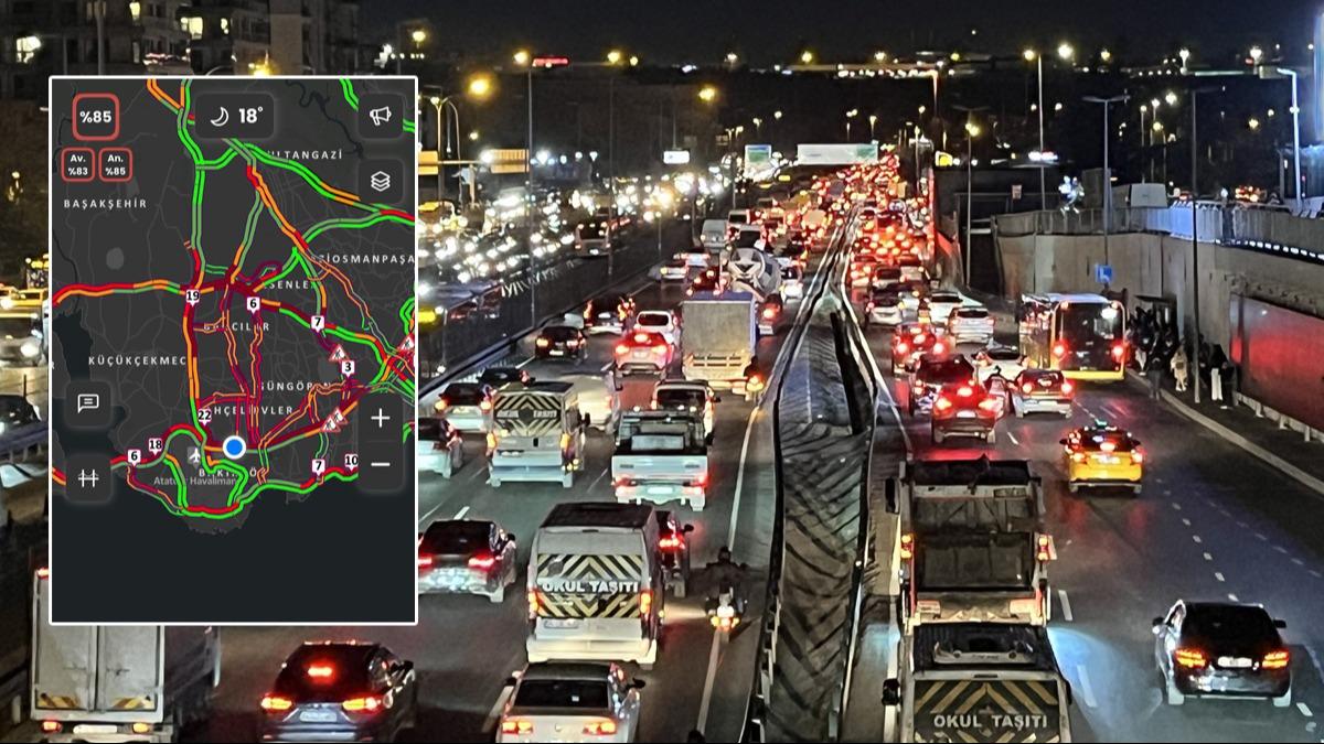 Trafik, şehri felç etti