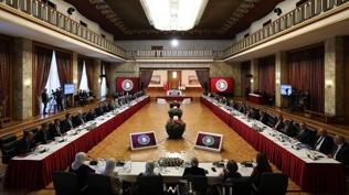 MHP'li Akay ve Yldz, AK Parti TBMM Grubu'nu ziyaret etti