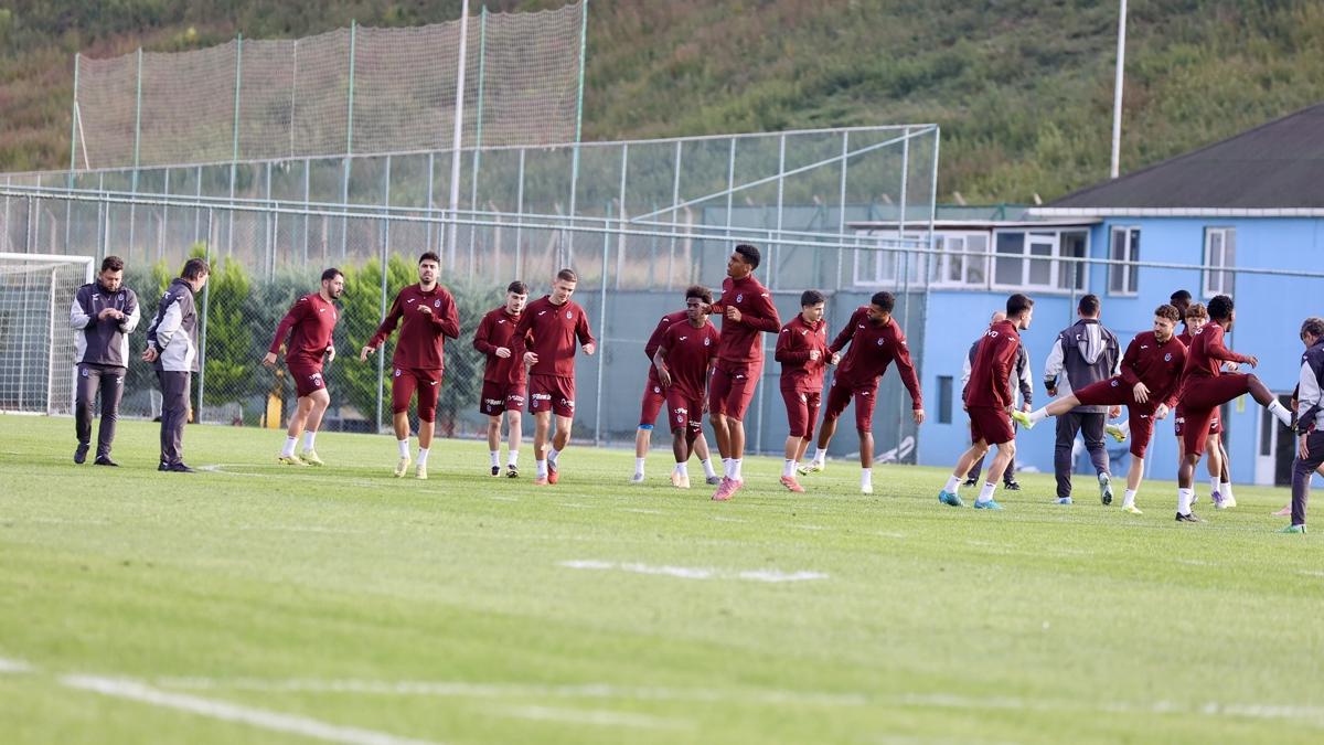 Trabzonspor, Baakehir mesaisine devam ediyor