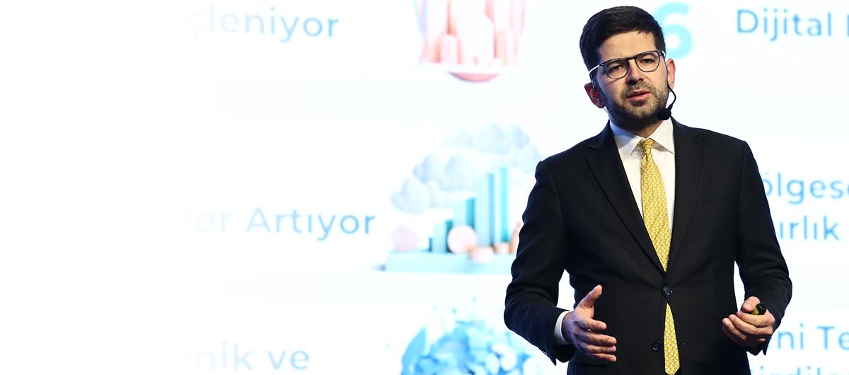 TrkMedya Finans Zirvesi'nde konuan Dalolu: Her blgeye yatrm ekmek istiyoruz