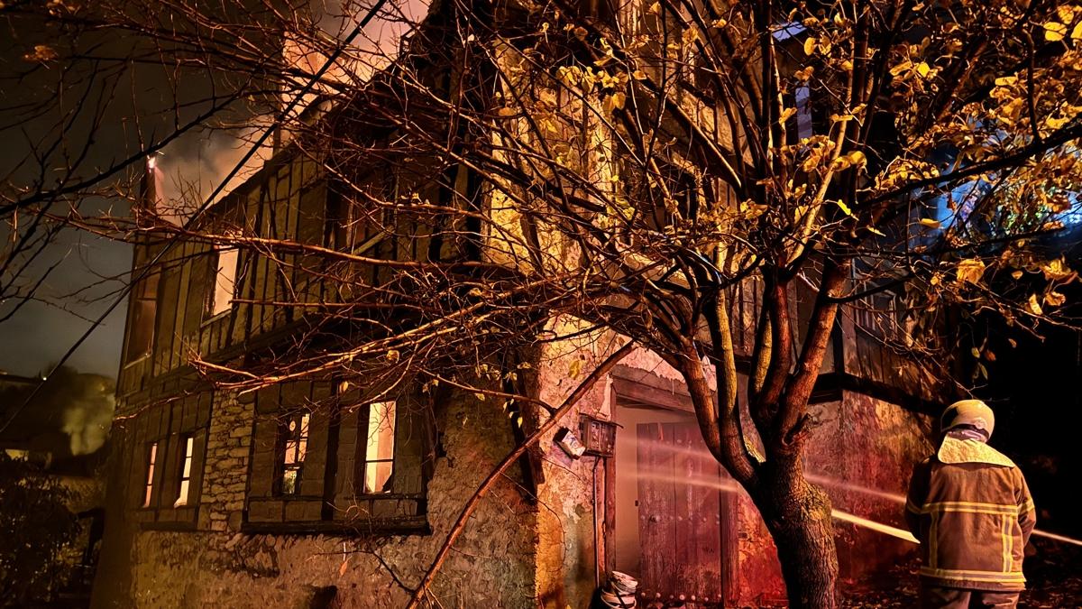 150 yllk tarihi konak yand