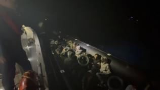 Dikili ve Foa'da dzensiz gmen operasyonu: 37 yakalama, 33 kurtarma