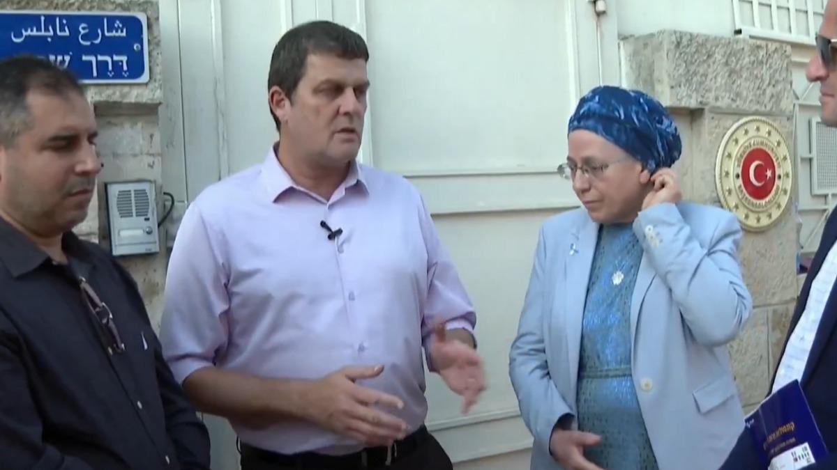 Irk srailli Bakandan Trkiye'nin Kuds Bakonsolosluu nnde kkrtc adm