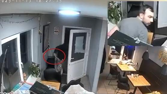 Karnını doyuran Türk dönerciyi öldürdü