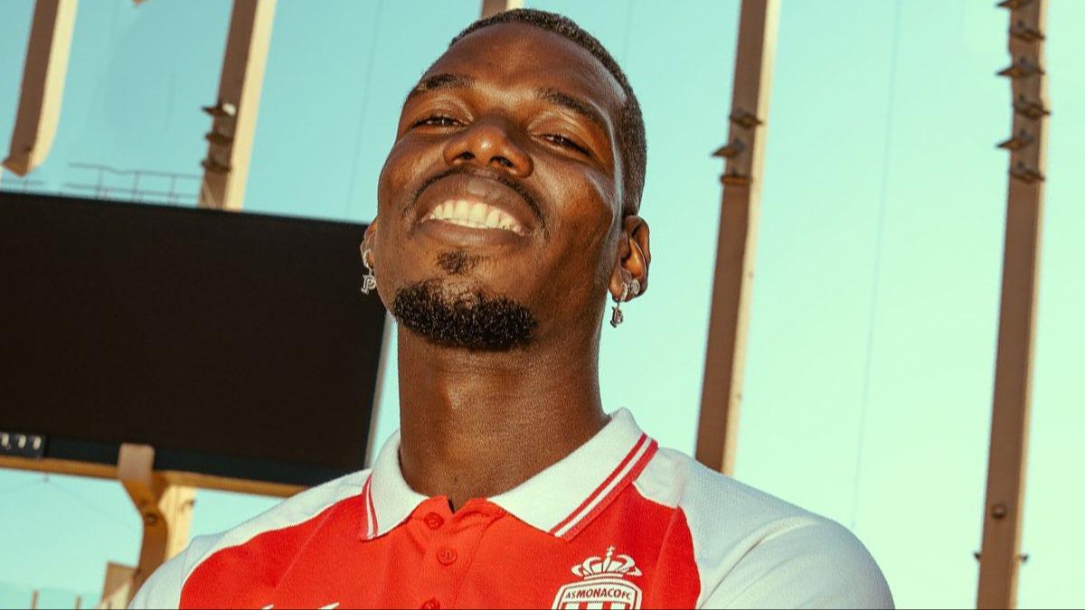 Paul Pogba geri dnyor!