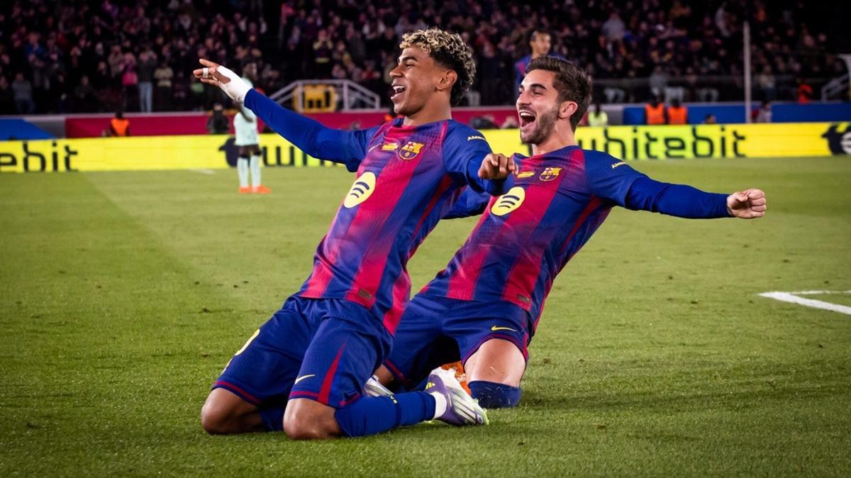 Camp Nou alnda Barcelona'dan 4 goll galibiyet