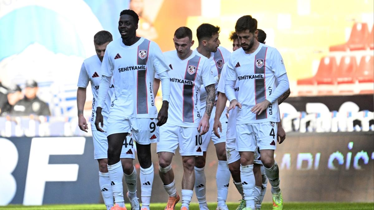 Gaziantep FK deplasmanda galip