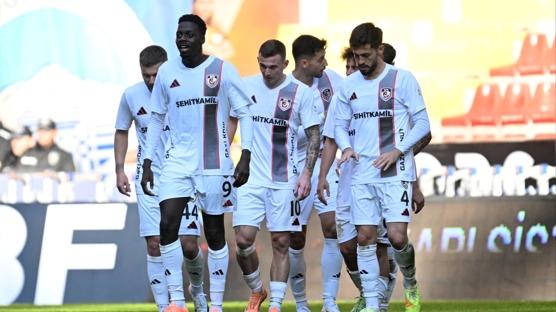 Gaziantep FK deplasmanda galip