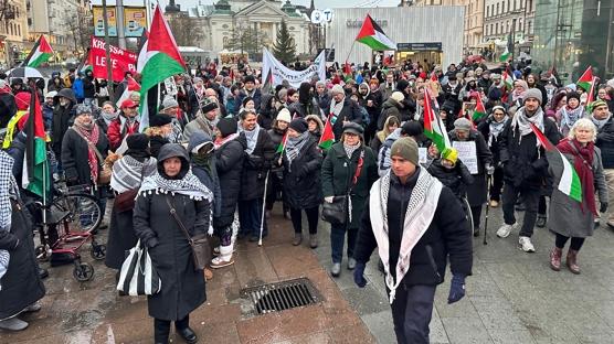 Stockholm'de soykrmc srail'in saldrlarna protesto