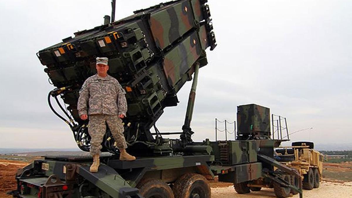 Beklenen sipari resmen tamamland! 12 adet Patriot fzesi teslim ediliyor