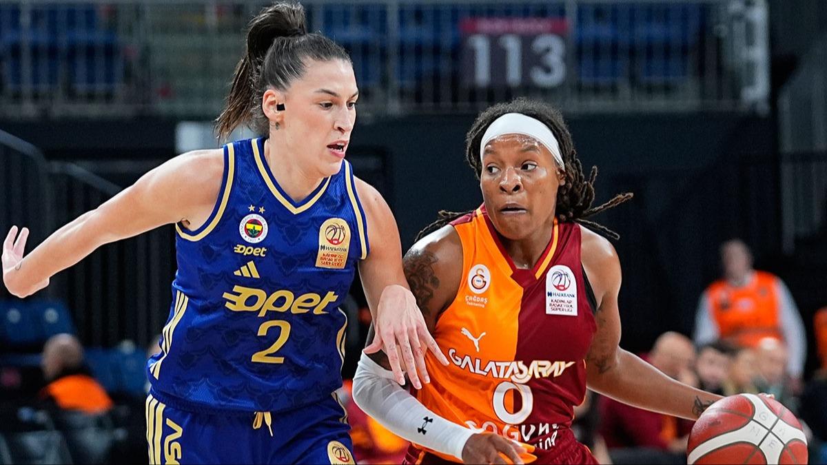 Derbide kazanan Fenerbahçe Opet