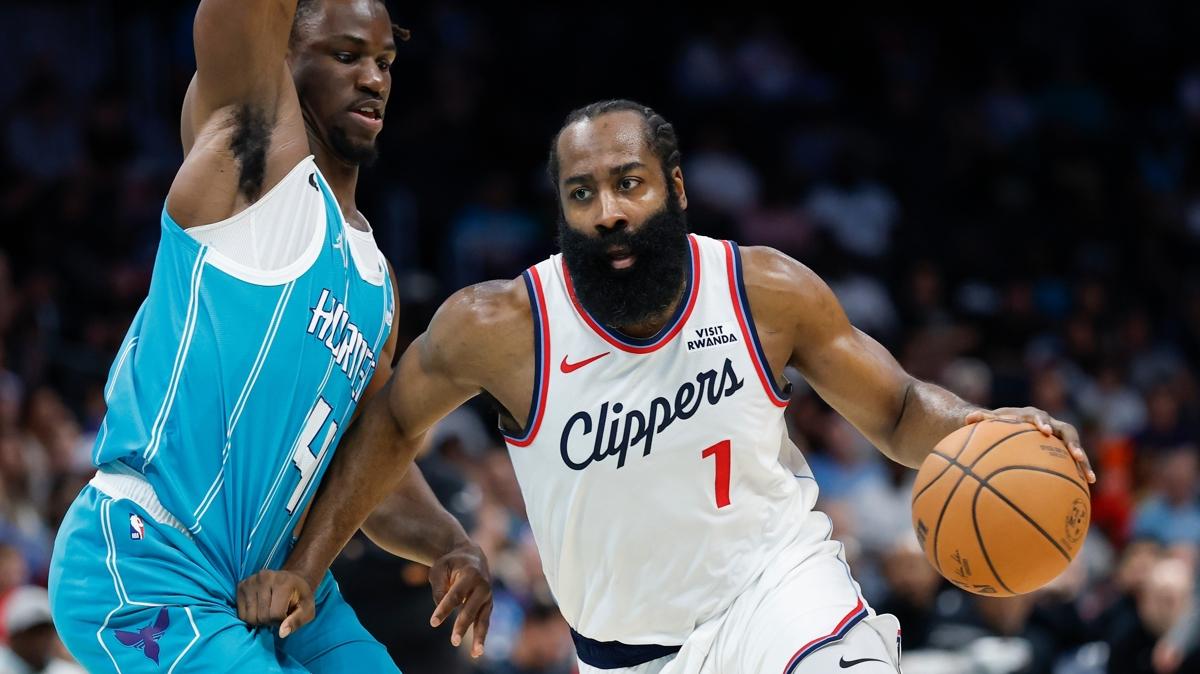 James Harden 55 saylk performansyla tarihe geti