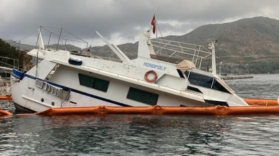 Marmaris'te teknenin yars suya gmld