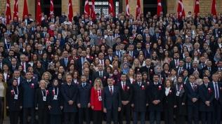 24 Kasm retmenler Gn... Bakan Tekin Antkabir'i ziyaret etti