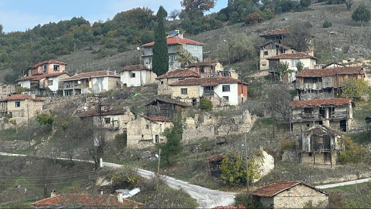 450 yllk hayalet ky: Sadece 4 kii yayor