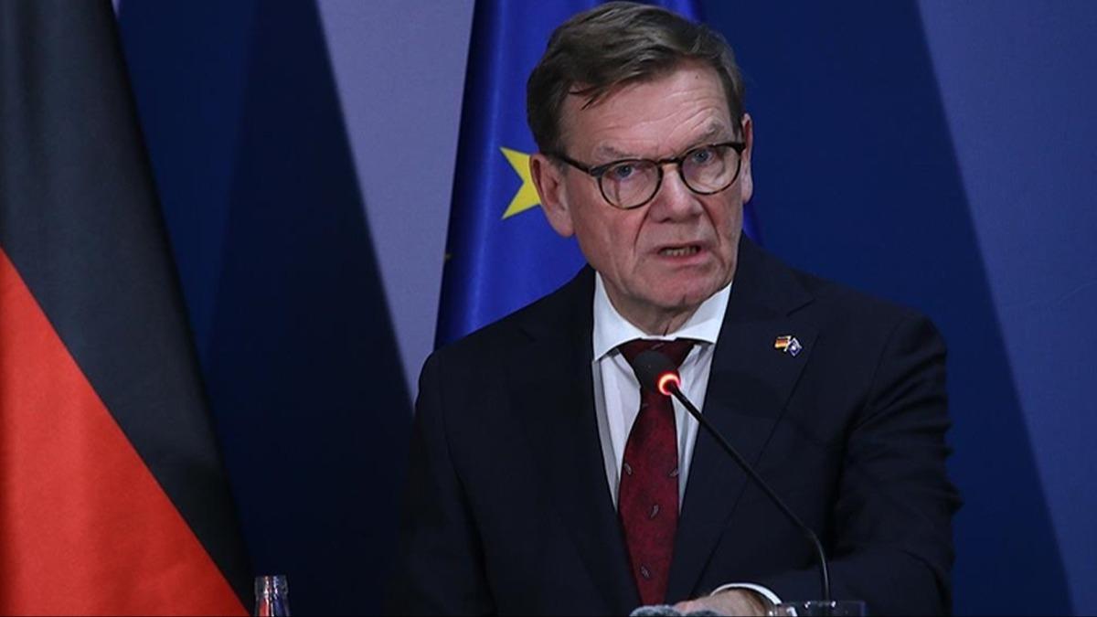 Almanya, Avrupa ve NATO'ya ilikin karar duyurdu: Yalnzca Ukrayna karar vermeli