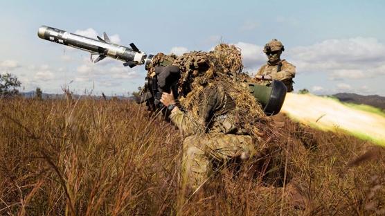 Javelin füzelerinin havalimanına inmesi an meselesi