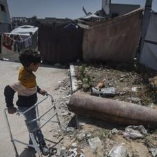 Katil srail'in Gazze'de brakt bomba patlad: 3 ocuk yaraland