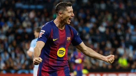 Robert Lewandowski'den aklama