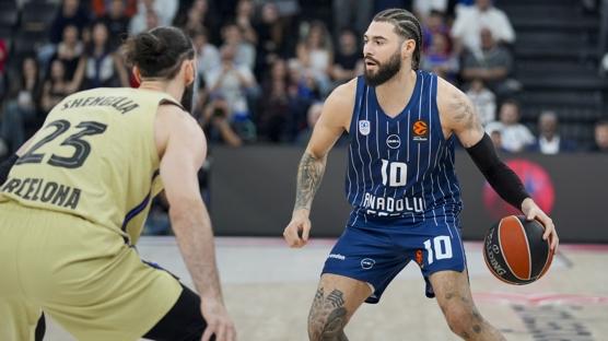 Anadolu Efes, Fransa deplasmannda