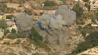 İşgalci İsrail'den Güney Lübnan'a fosfor bombalı saldırı