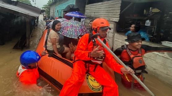 Endonezya'da sel felaketi 10 can ald