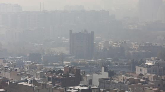 ran'da hava kirlilii alarm: Uzaktan eitime geildi