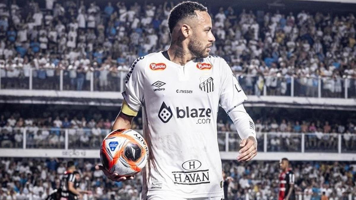 Neymar'dan kt haber! Sakatlk kabusu sryor