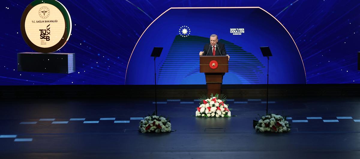 Trkiye'ye ieriden ve dardan engelleme giriimi! Bakan Erdoan: Bu zor oyunu Allah'n izniyle bozacaz