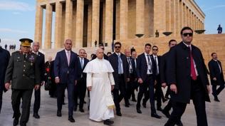 Papa'dan Trkiye yolunda dnyaya bar mesaj