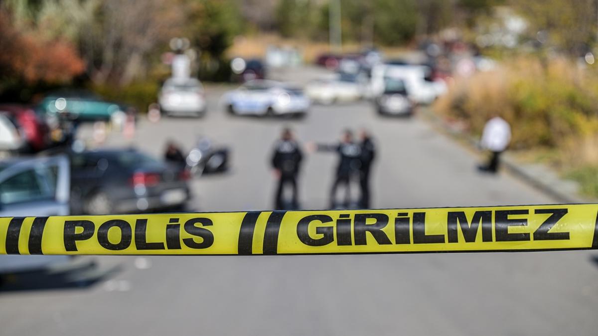 Ankara Adliyesi nnde bakl kavga! Yarallar var