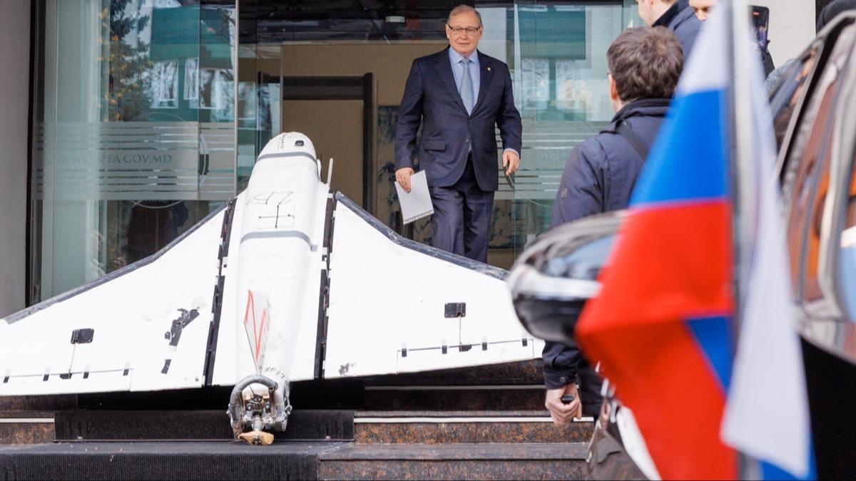 Moldova'dan Rusya'ya nota! Rus bykeli bakanla arld