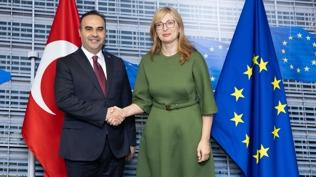 Sanayi ve Teknoloji Bakan Kacr, AB Komisyonun yesi Zaharieva ile grt