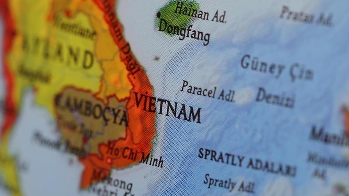 Vietnam'dan iki devletli zme destek