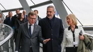 Bakan Fidan, Almanya Federal meclis binasn ziyaret etti