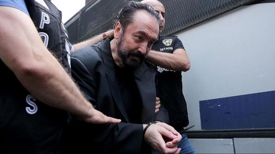 Başsavcılık harekete geçti: Adnan Oktar'ı öven yüzlerce hesabı mercek altına aldı