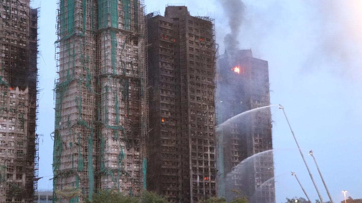 Hong Kong'daki faciada l says 94 oldu