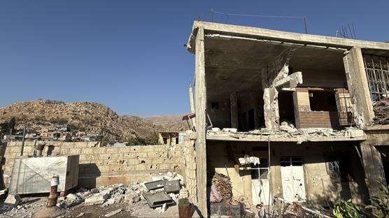 Soykrmc srail'den Suriye'de baskn: Kadn ve ocuklar katledildi