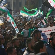 Suriye'de kutlama gsterileri: Halk meydanlara akn etti