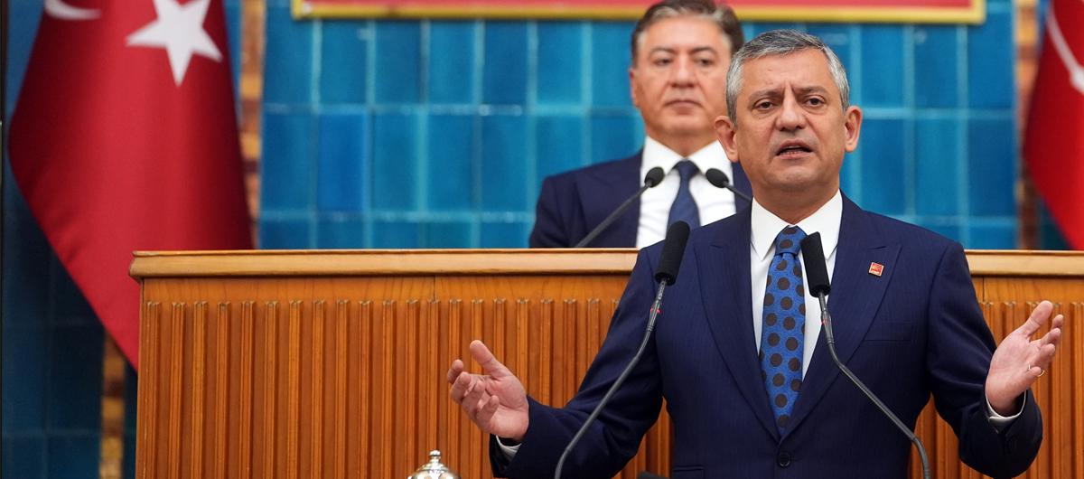 Yolsuzlua isyan byyor! zel'e parti iinden bir 'arnn' ars daha