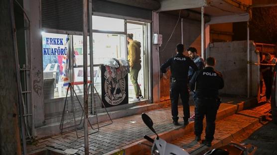 Adana'da erkek kuafrnde silahl kavga: 3' ar 7 yaral