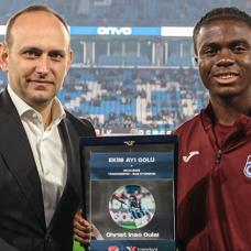 Ayın golü ödülü Oulai'ye verildi