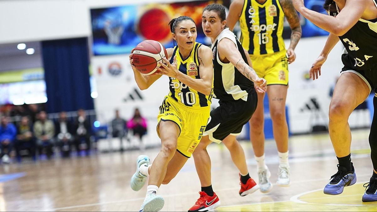 Fenerbahe Opet, derbide farkl kazand!