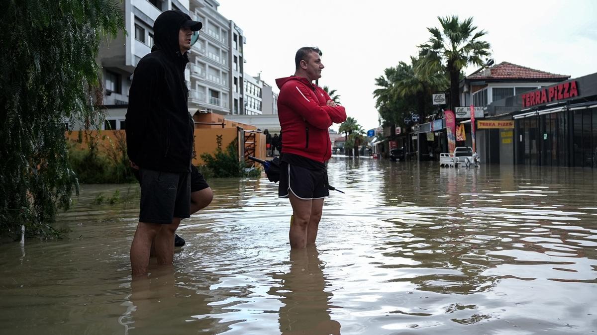 Ky Ege sele teslim: Denizle kara birleti