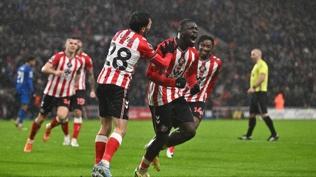 Sunderland'den mthi geri dn!