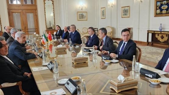 Ankara-Tahran gndemi youn! Bakan Fidan ve mevkida Araki ile ran'da kritik zirve