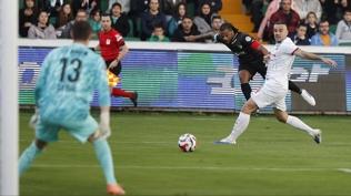 Bodrum FK, Arca Çorum FK'yı 4 golle geçti