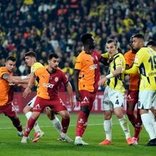 Dev derbide 15 futbolcu ilk heyecanını yaşamaya hazırlanıyor