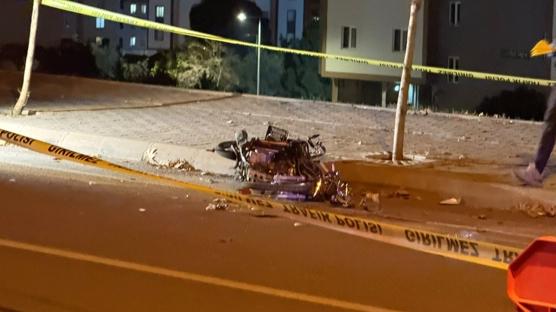 Kahramanmara'ta kamyonete arpan motosikletteki 2 kii ld